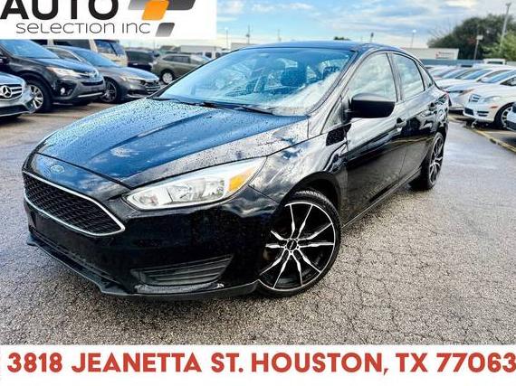 FORD FOCUS 2016 1FADP3E23GL391085 image