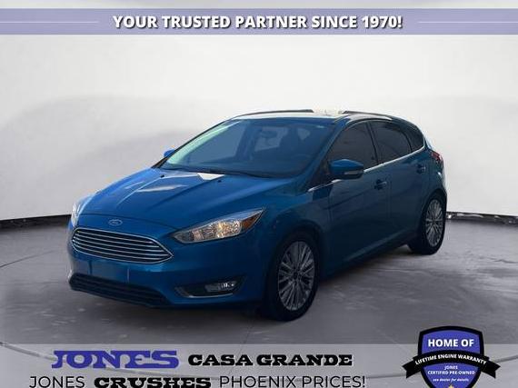 FORD FOCUS 2016 1FADP3N22GL201602 image