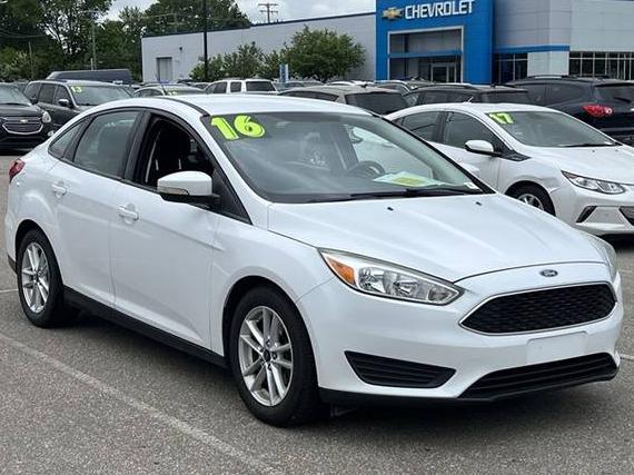 FORD FOCUS 2016 1FADP3F21GL297110 image