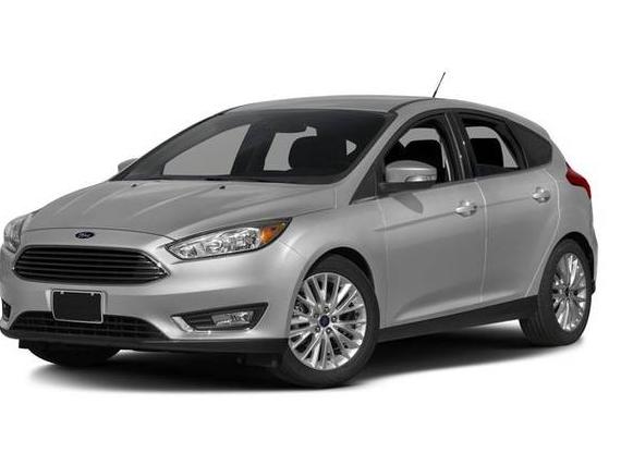 FORD FOCUS 2016 1FADP3N20GL234338 image