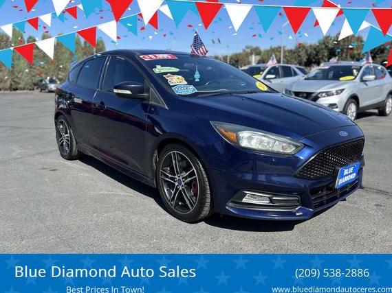 FORD FOCUS 2016 1FADP3L97GL306264 image
