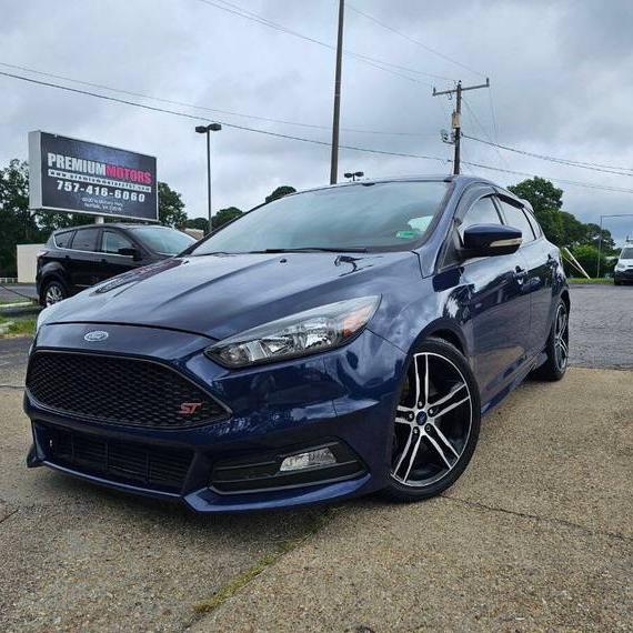 FORD FOCUS 2016 1FADP3L91GL318913 image