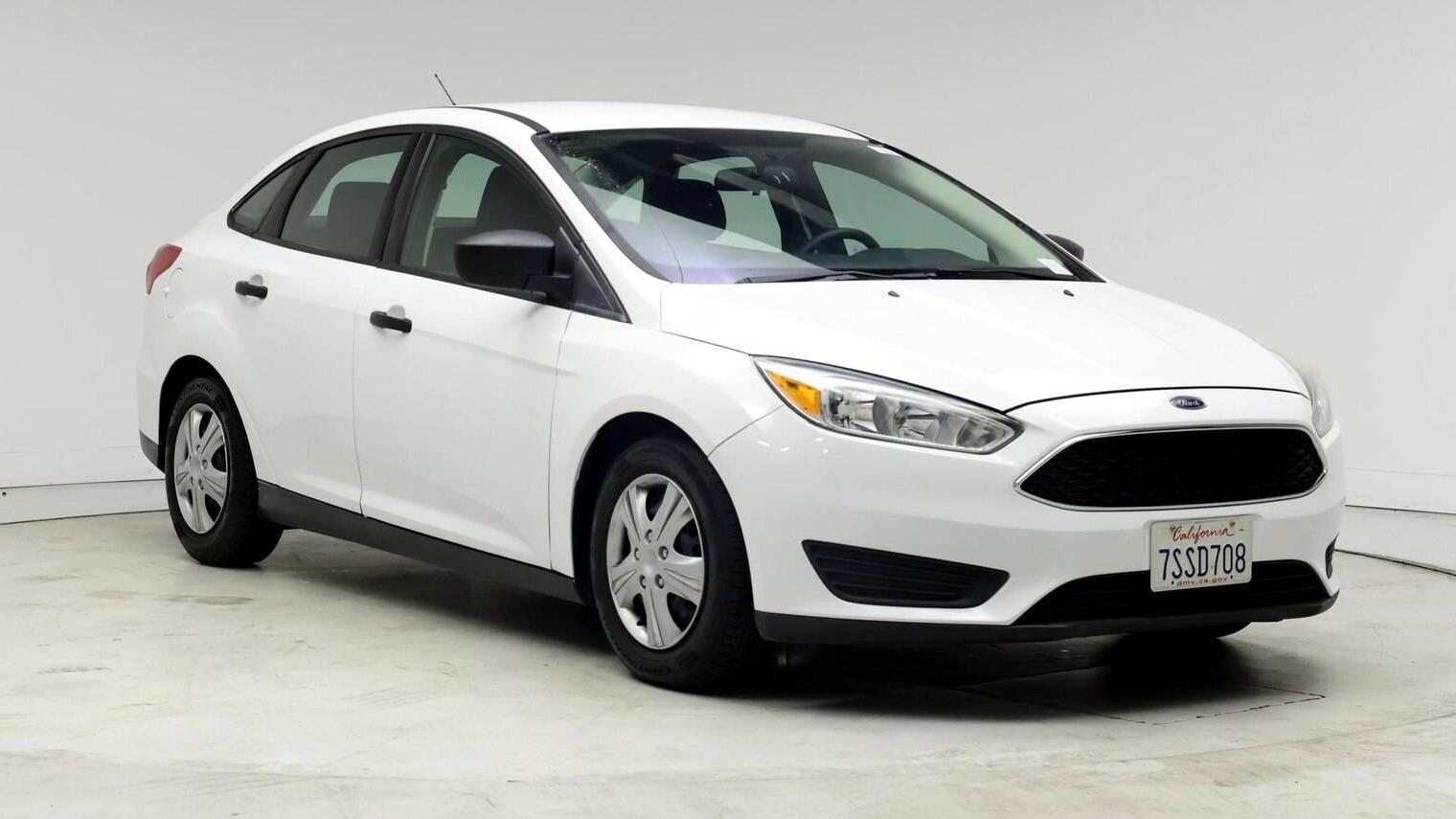 FORD FOCUS 2016 1FADP3E21GL293785 image