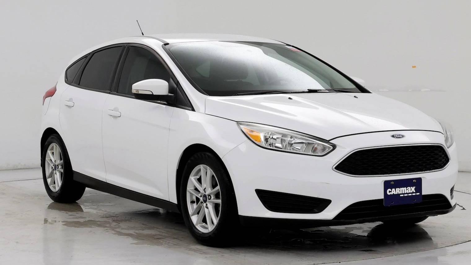 FORD FOCUS 2016 1FADP3K28GL359835 image