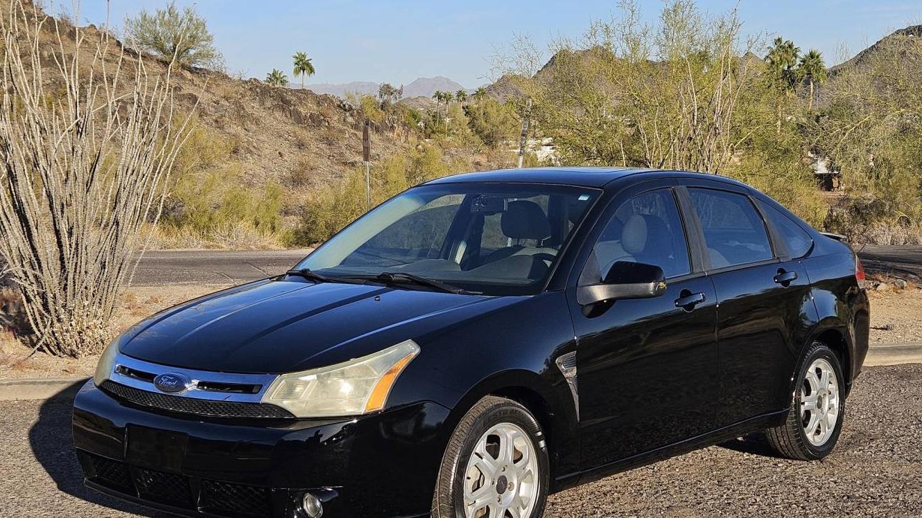 FORD FOCUS 2008 1FAHP35N48W170249 image