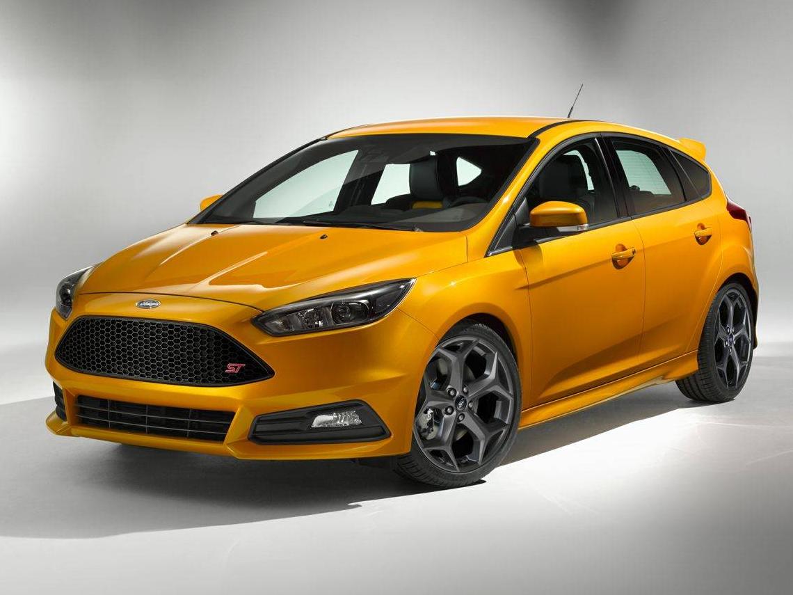 FORD FOCUS 2018 1FADP3L95JL217347 image