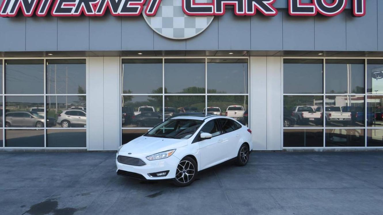 FORD FOCUS 2018 1FADP3H29JL202796 image