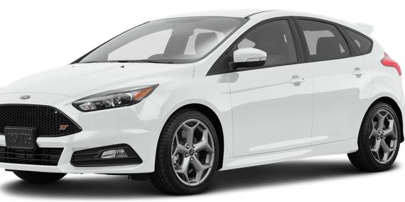 FORD FOCUS 2018 1FADP3L9XJL304435 image