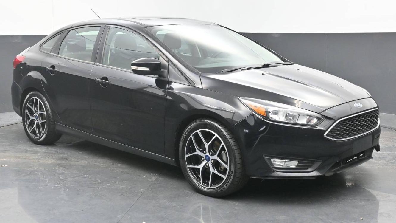 FORD FOCUS 2018 1FADP3H24JL252828 image