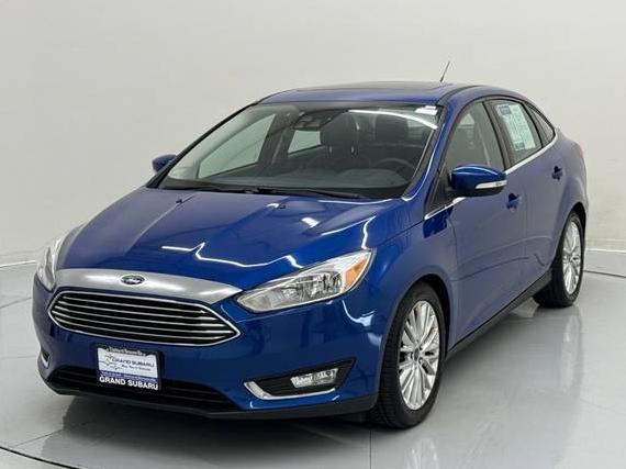 FORD FOCUS 2018 1FADP3J27JL209823 image