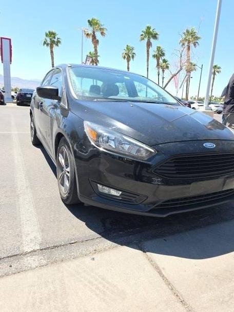 FORD FOCUS 2018 1FADP3FE2JL267910 image