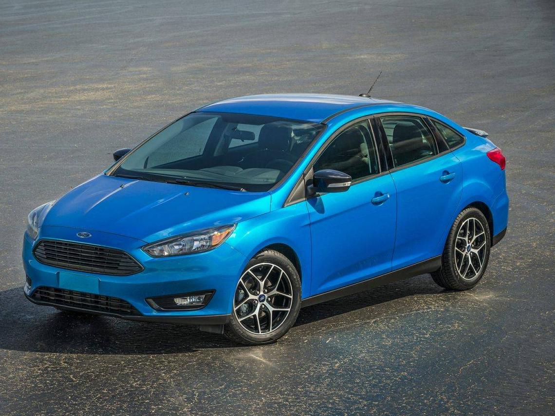 FORD FOCUS 2018 1FADP3F26JL288507 image