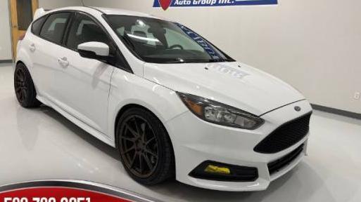 FORD FOCUS 2018 1FADP3L99JL213561 image