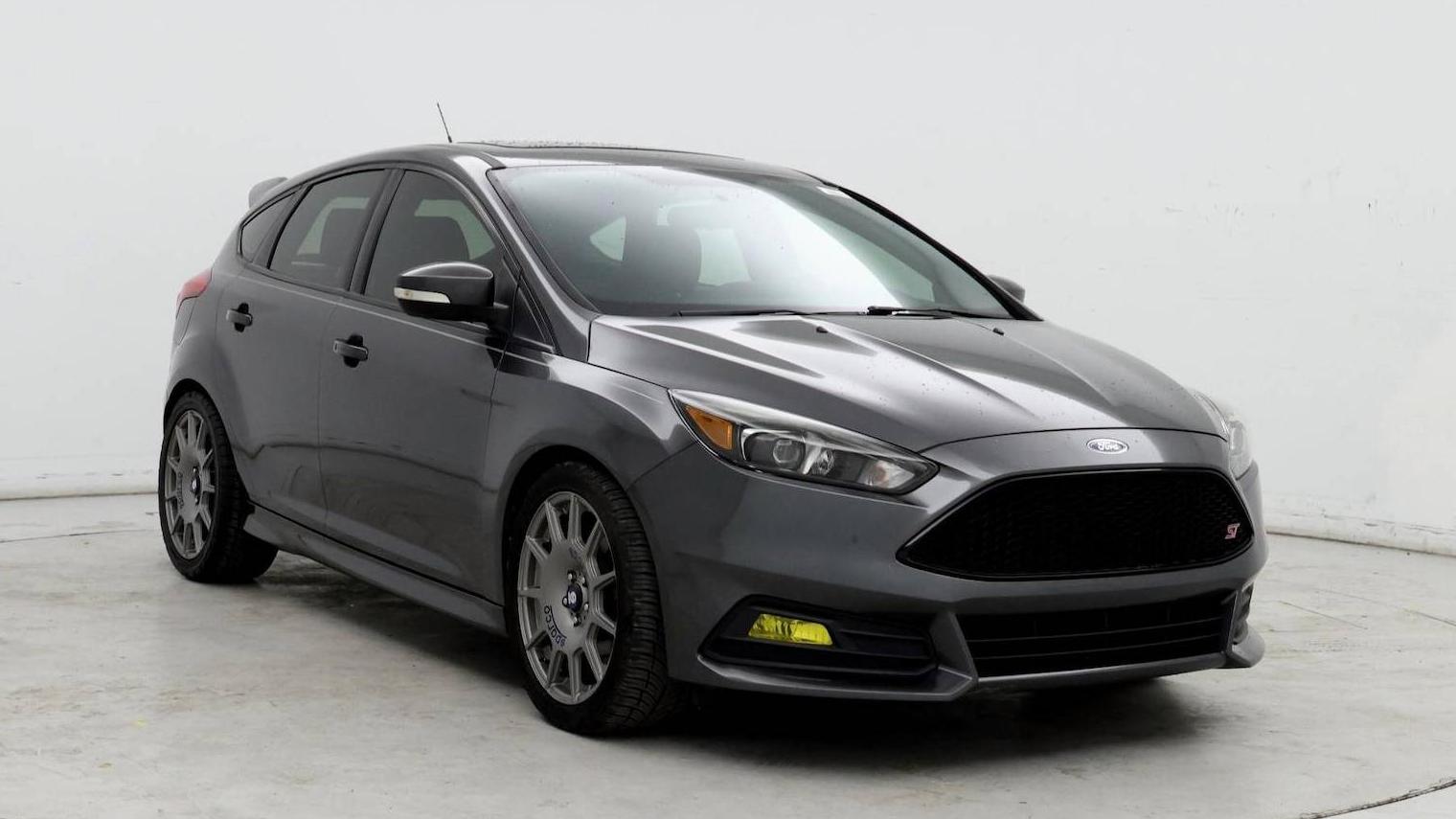 FORD FOCUS 2018 1FADP3L98JL281589 image