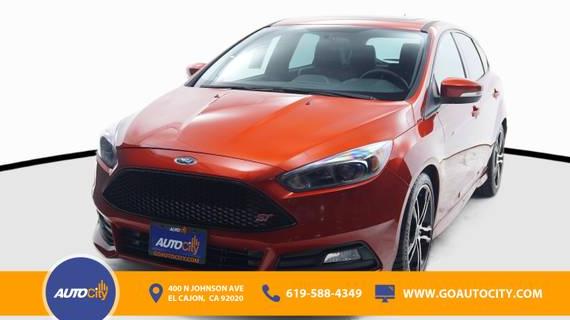 FORD FOCUS 2018 1FADP3L94JL247519 image