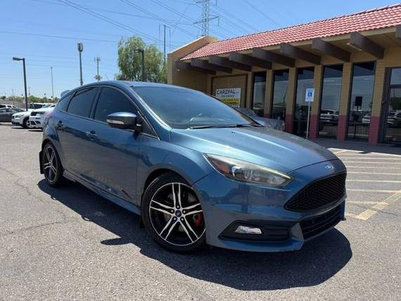 FORD FOCUS 2018 1FADP3L9XJL309246 image