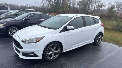 FORD FOCUS 2018 1FADP3L9XJL221037 image