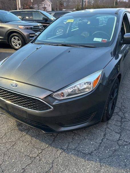 FORD FOCUS 2018 1FADP3K2XJL237145 image