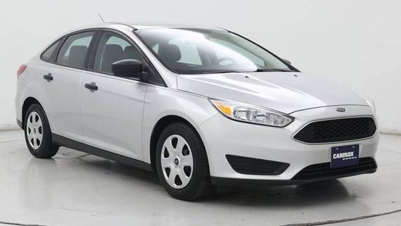 FORD FOCUS 2018 1FADP3E22JL331631 image