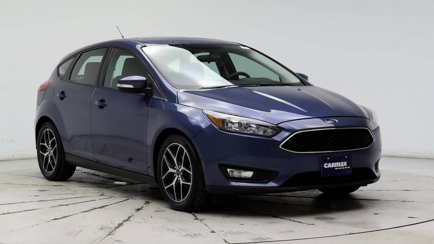 FORD FOCUS 2018 1FADP3M23JL309428 image