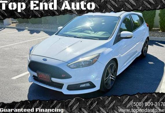 FORD FOCUS 2017 1FADP3L98HL316089 image
