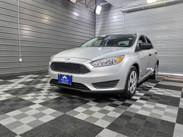 FORD FOCUS 2017 1FADP3E20HL245714 image