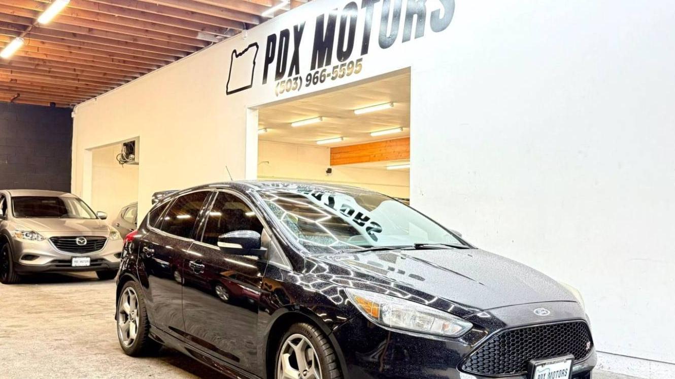 FORD FOCUS 2017 1FADP3L91HL343506 image