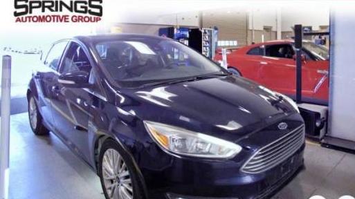 FORD FOCUS 2017 1FADP3N22HL205554 image