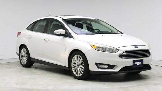 FORD FOCUS 2017 1FADP3J25HL215520 image