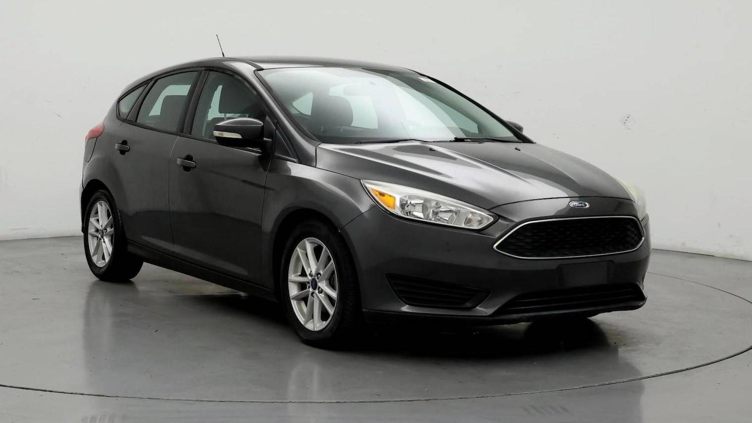 FORD FOCUS 2017 1FADP3K25HL217735 image