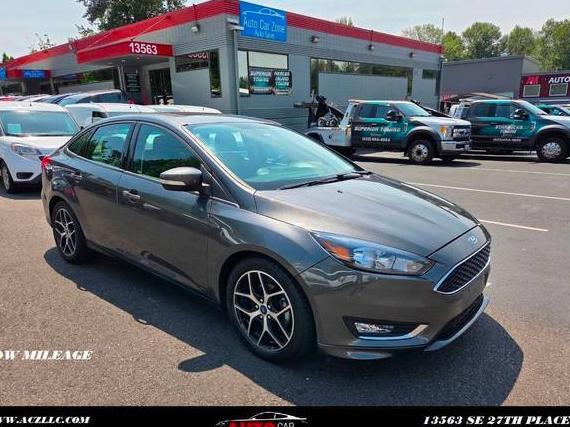 FORD FOCUS 2017 1FADP3H26HL344517 image