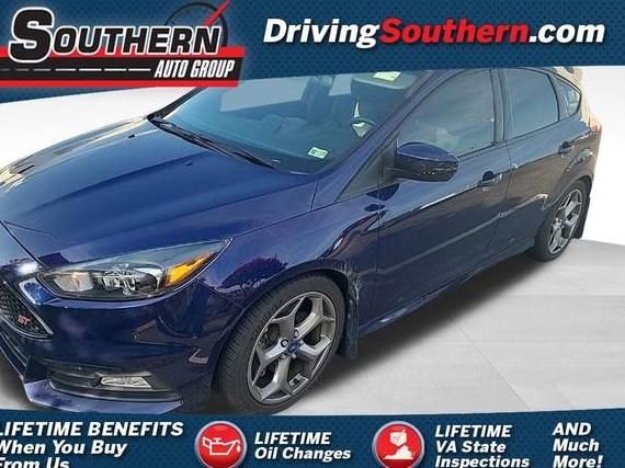 FORD FOCUS 2017 1FADP3L95HL275338 image