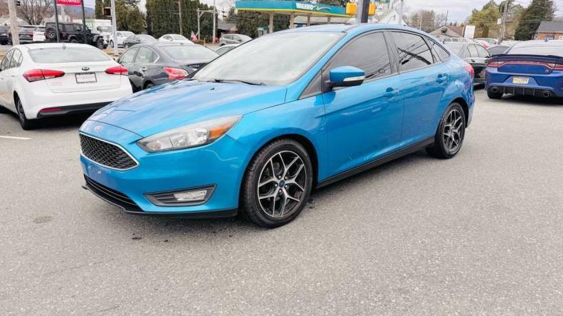 FORD FOCUS 2017 1FADP3H26HL252419 image