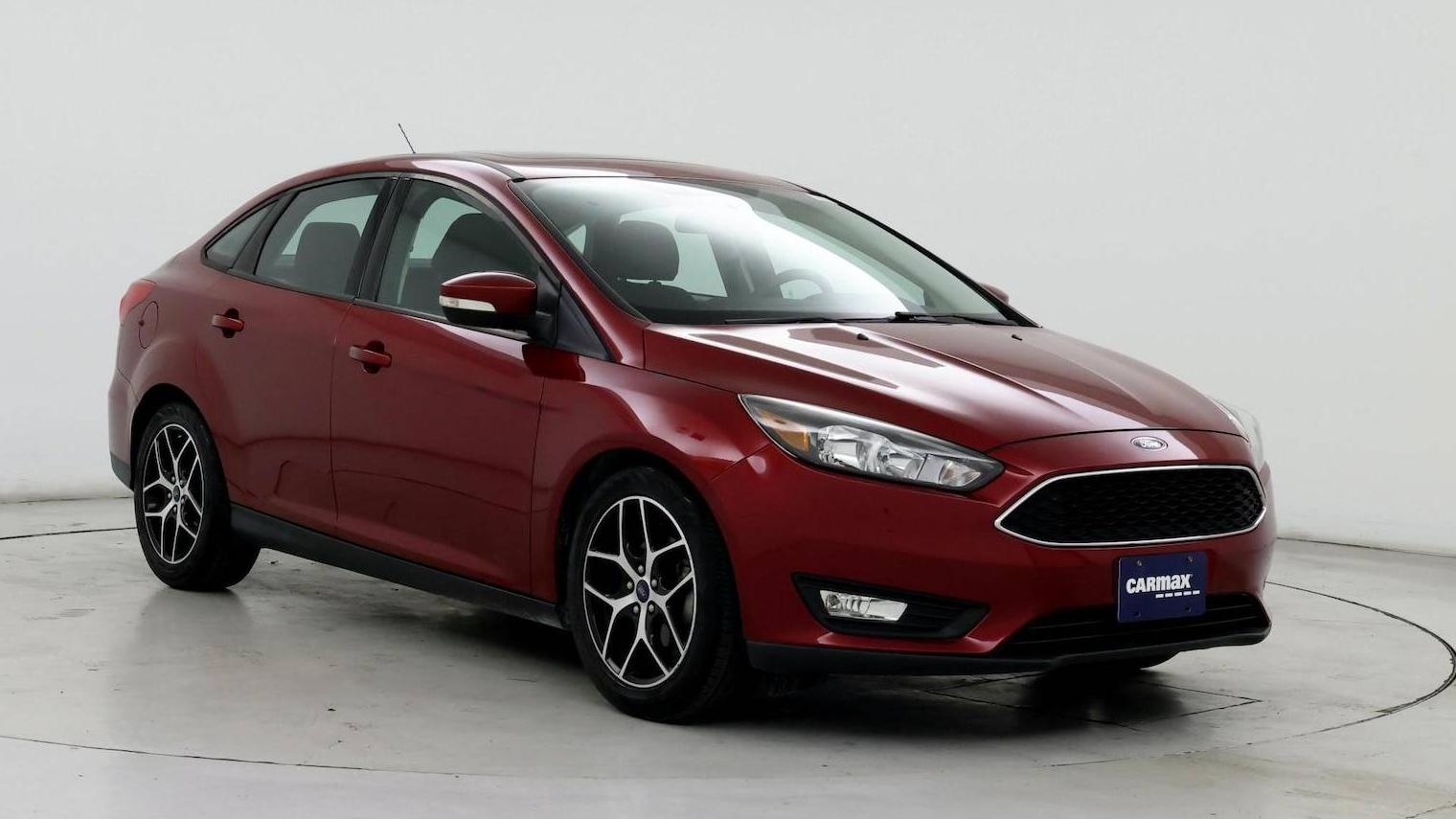 FORD FOCUS 2017 1FADP3H24HL339123 image