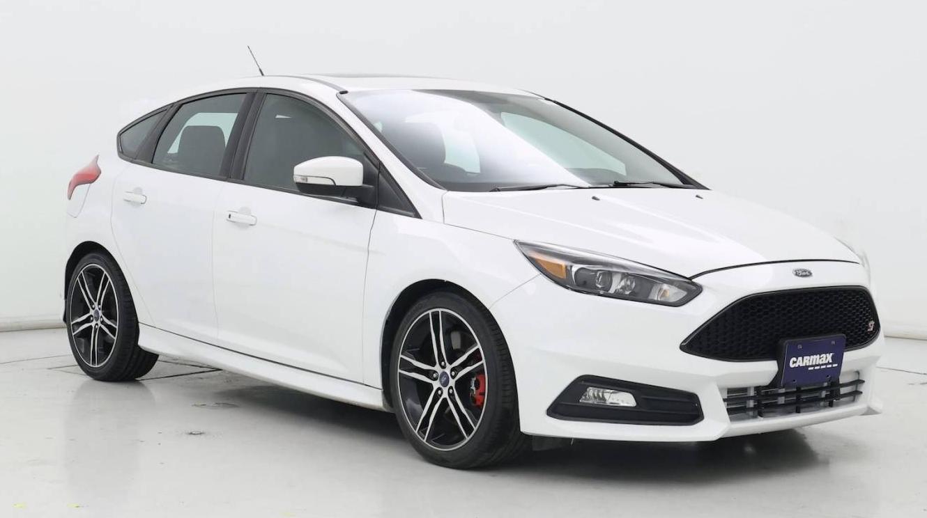 FORD FOCUS 2017 1FADP3L97HL338696 image