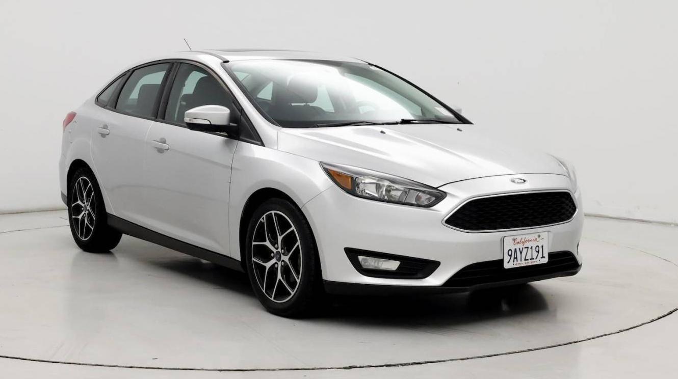 FORD FOCUS 2017 1FADP3H26HL341648 image