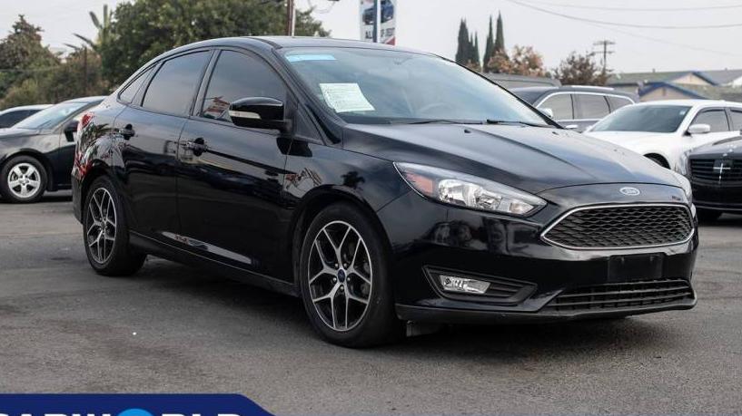 FORD FOCUS 2017 1FADP3H26HL223101 image