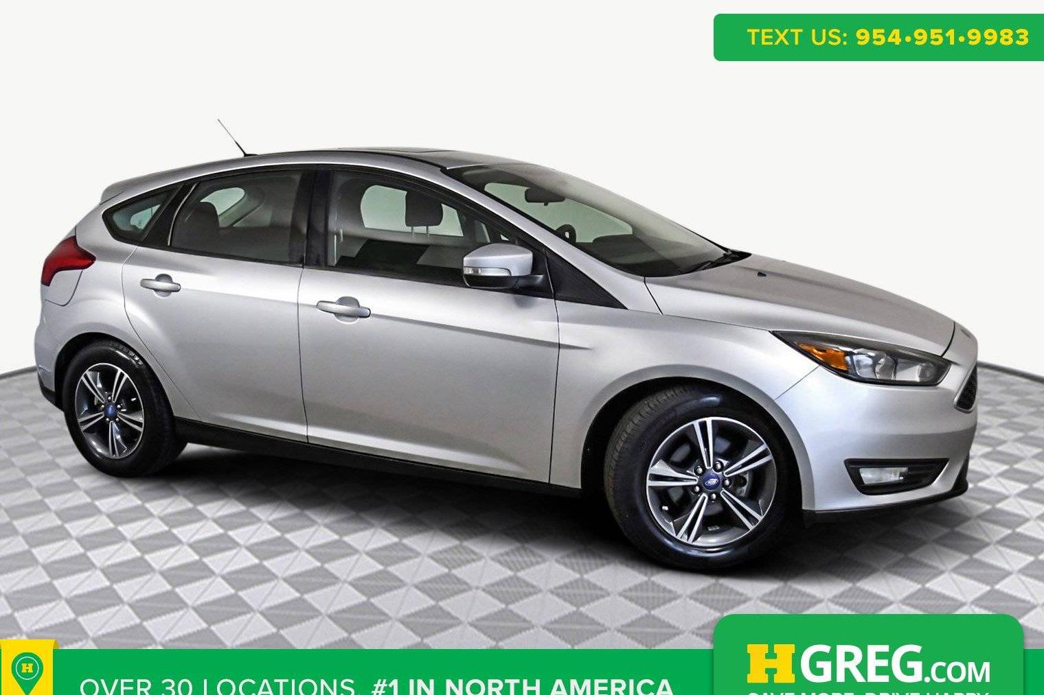 FORD FOCUS 2017 1FADP3M26HL282588 image