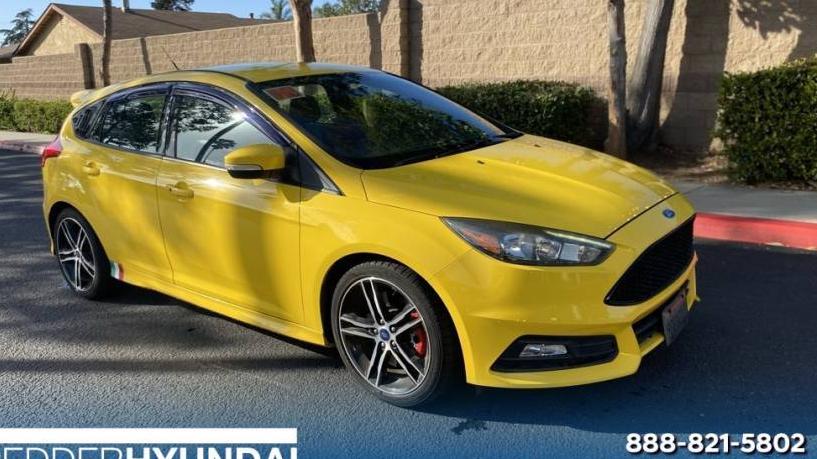 FORD FOCUS 2017 1FADP3L95HL282547 image