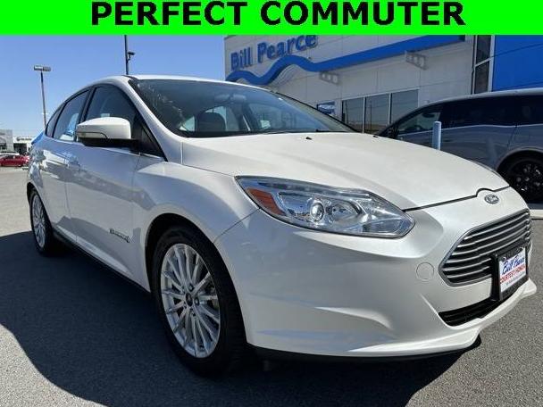 FORD FOCUS 2017 1FADP3R4XHL263827 image