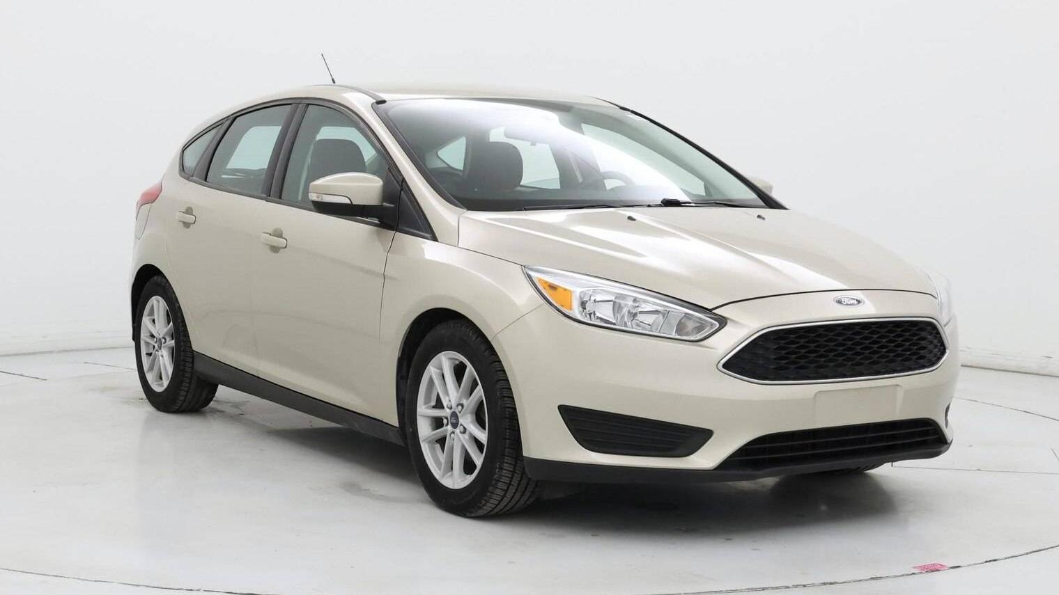 FORD FOCUS 2017 1FADP3K25HL347207 image