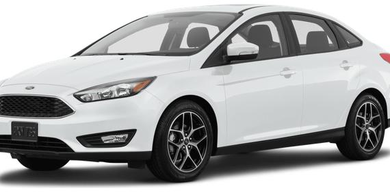 FORD FOCUS 2017 1FADP3H22HL226061 image