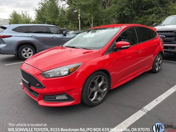 FORD FOCUS 2017 1FADP3L98HL324905 image