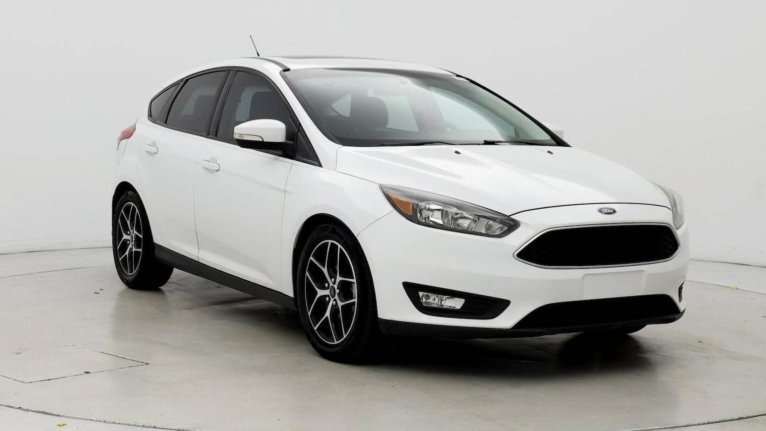 FORD FOCUS 2017 1FADP3M2XHL314717 image