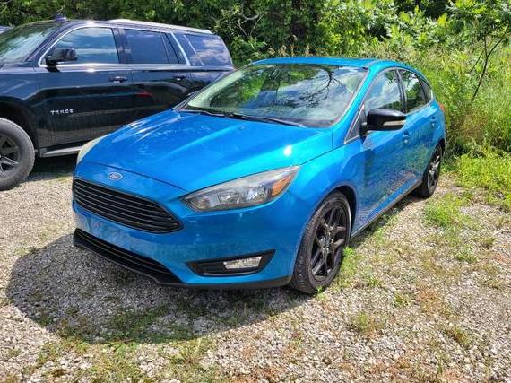 FORD FOCUS 2017 1FADP3M23HL250486 image