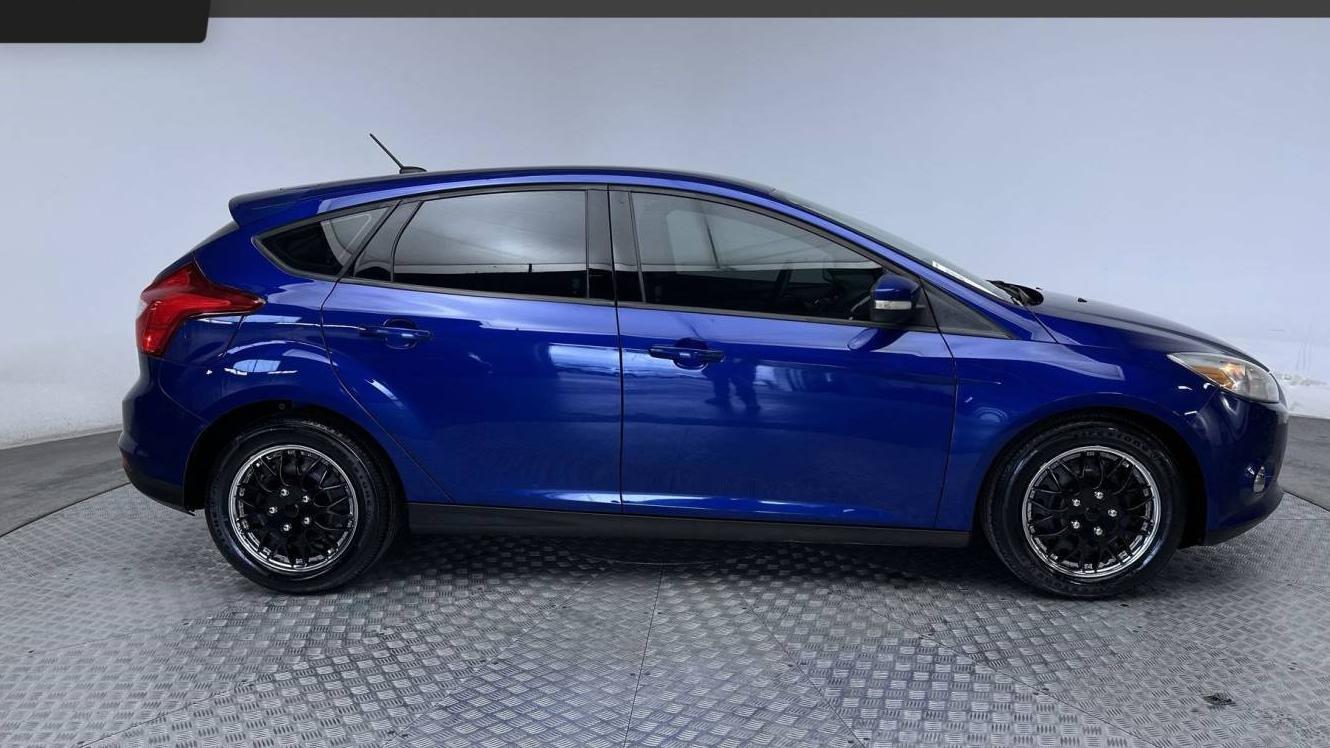 FORD FOCUS 2012 1FAHP3K23CL341321 image