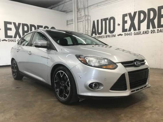 FORD FOCUS 2012 1FAHP3J28CL428701 image