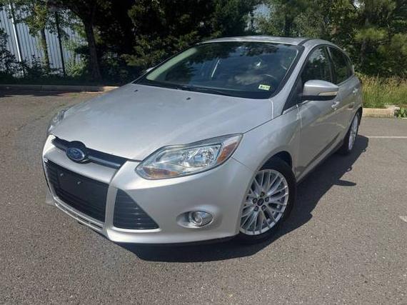 FORD FOCUS 2012 1FAHP3M22CL272554 image