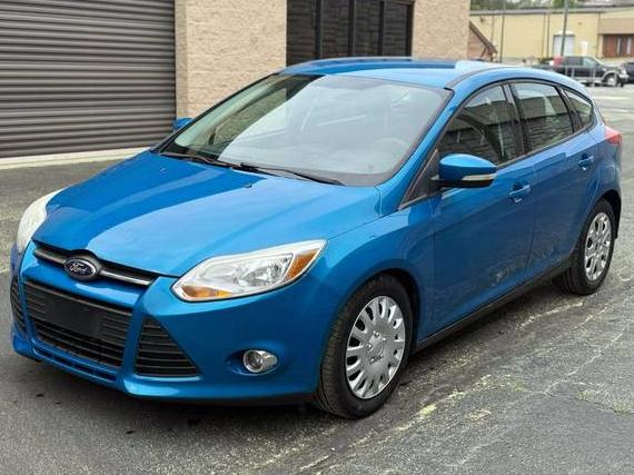 FORD FOCUS 2012 1FAHP3K28CL365923 image