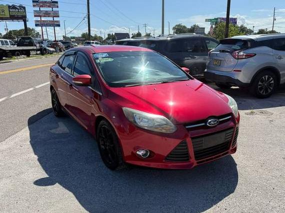FORD FOCUS 2012 1FAHP3H26CL444644 image